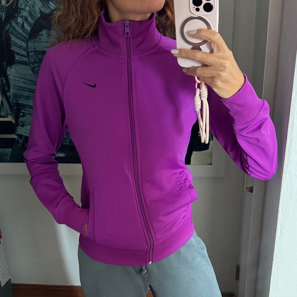 Nike Women's Vibrant Purple Track Jacket - Picture 1 of 2